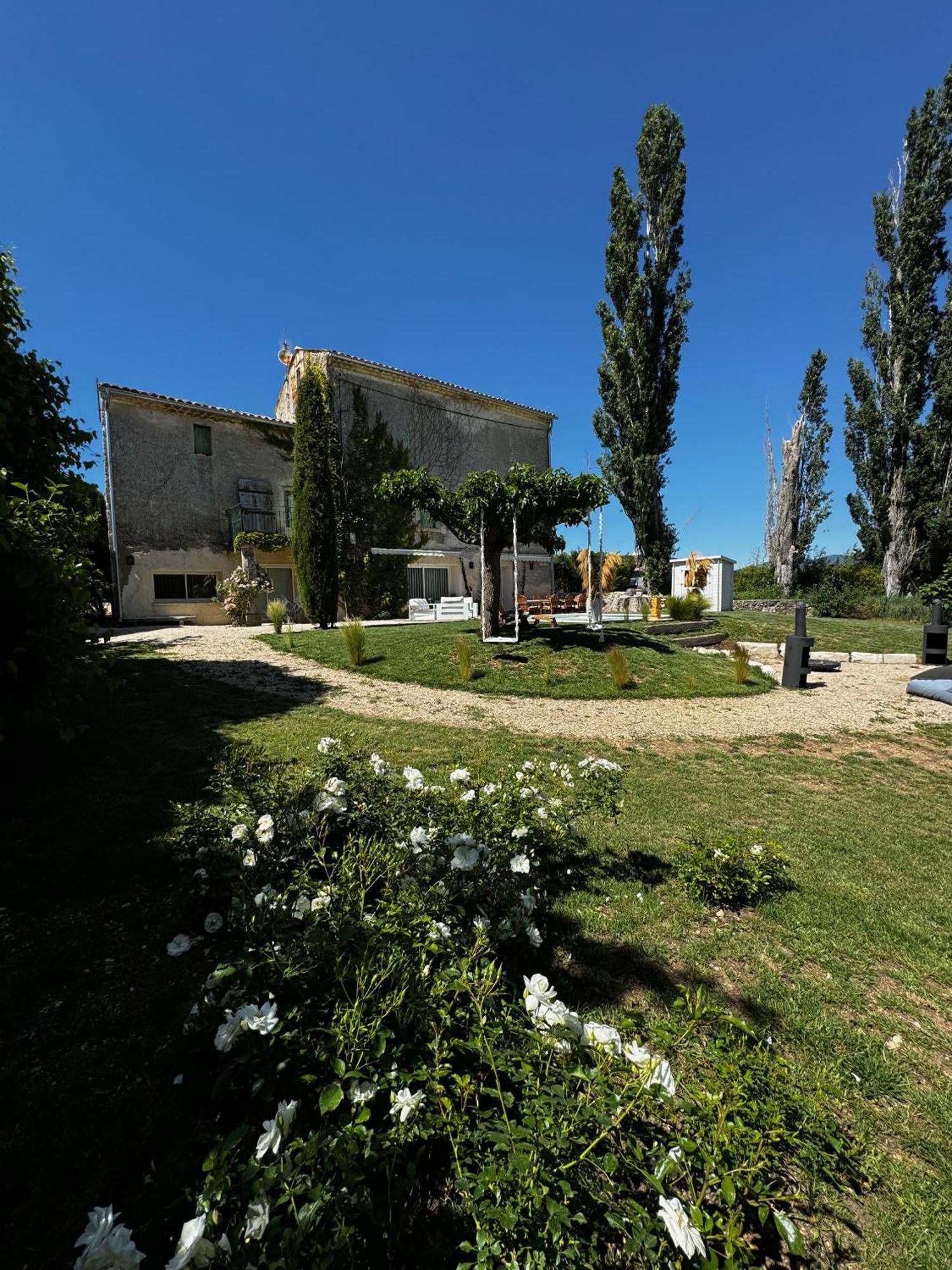 La Bastide Des Bourguets Adults Only, Mont Ventoux Frühstückspension