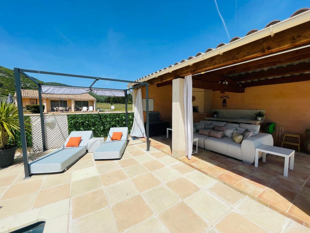 La Bastide Des Bourguets Adults Only, Mont Ventoux 4*